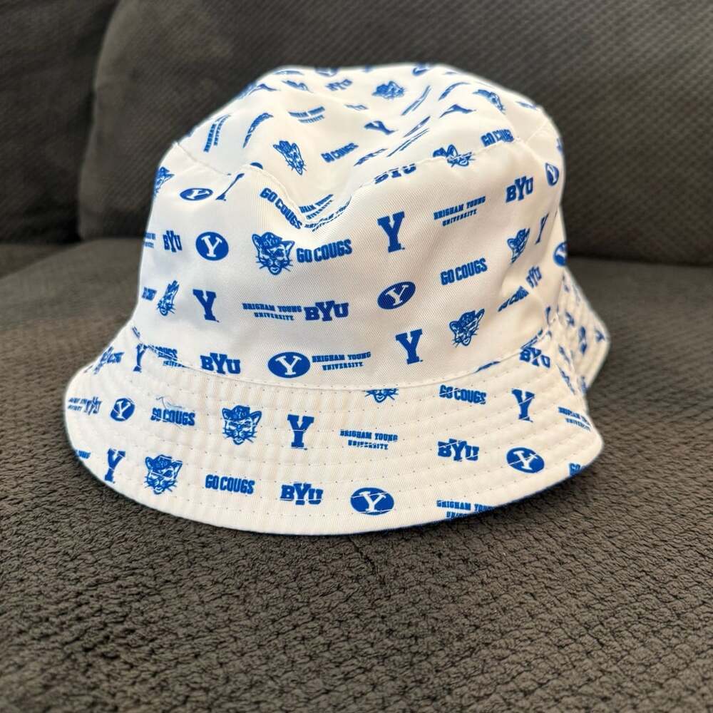 Nike BYU Cougars Reversible Bucket Hat Blue White